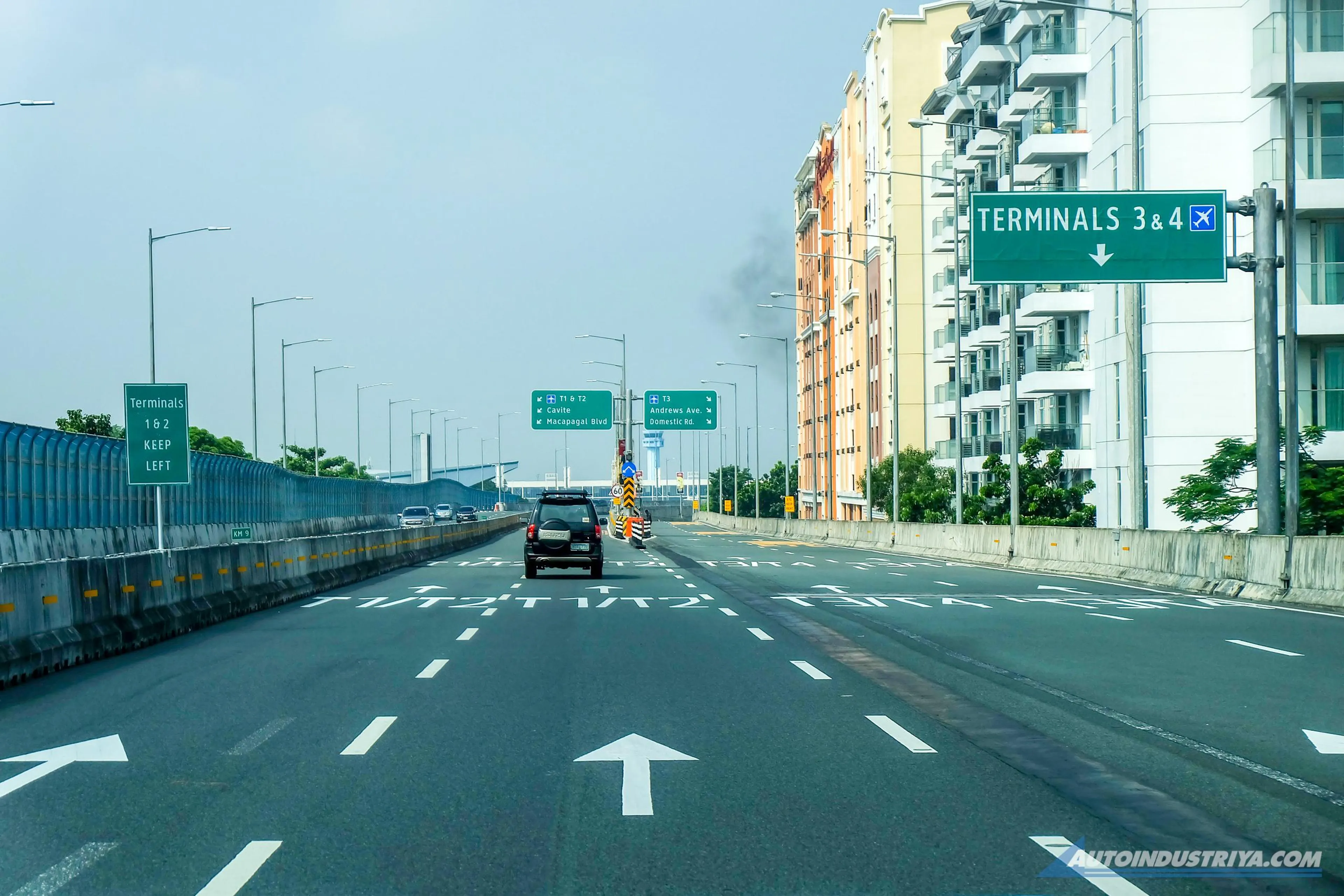 SMC waives toll fees for gov't vehicles in Typhoon Uwan response