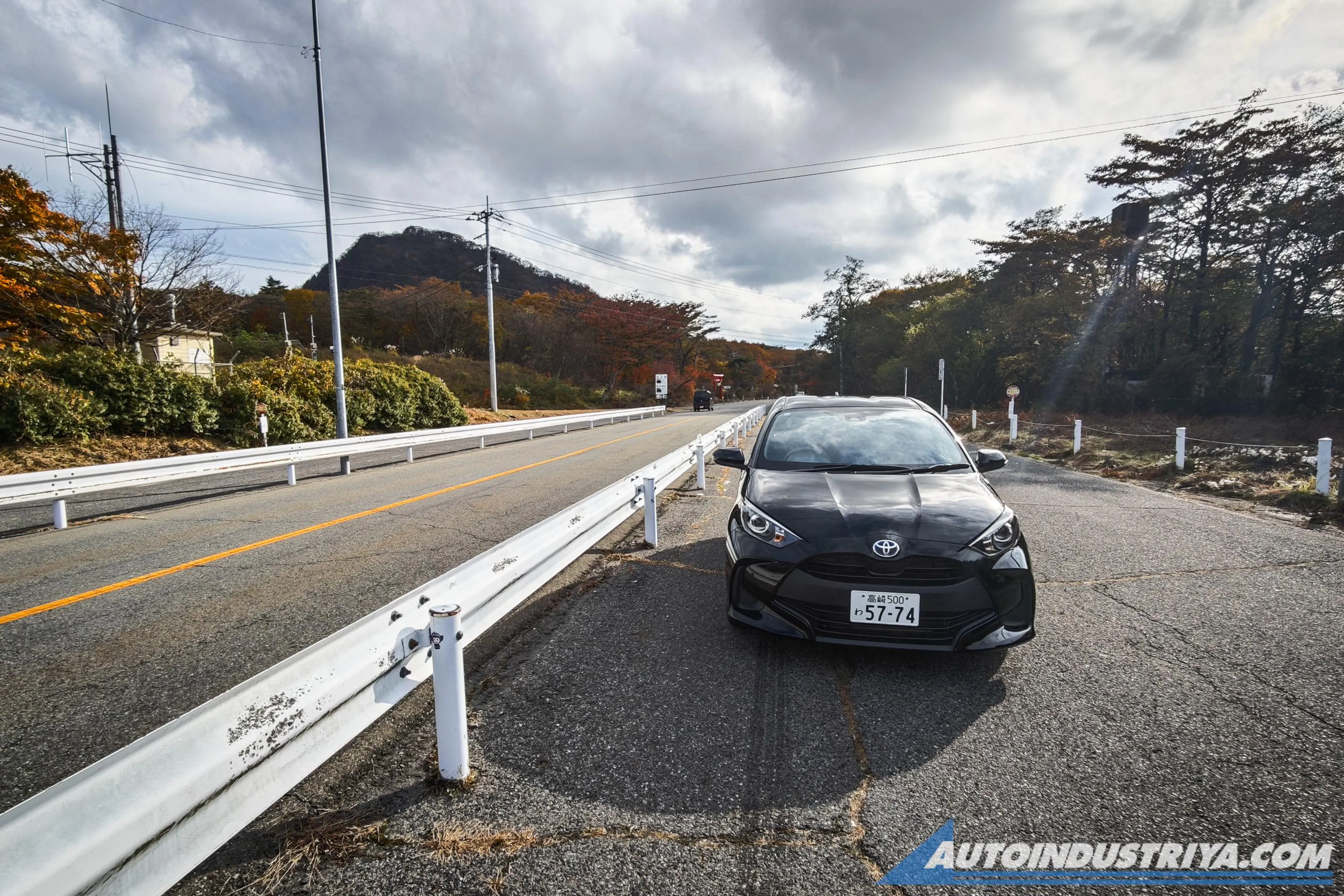 Initial Dreamers: We rent this Toyota Yaris HEV to drive Mount Akina and Akagi
