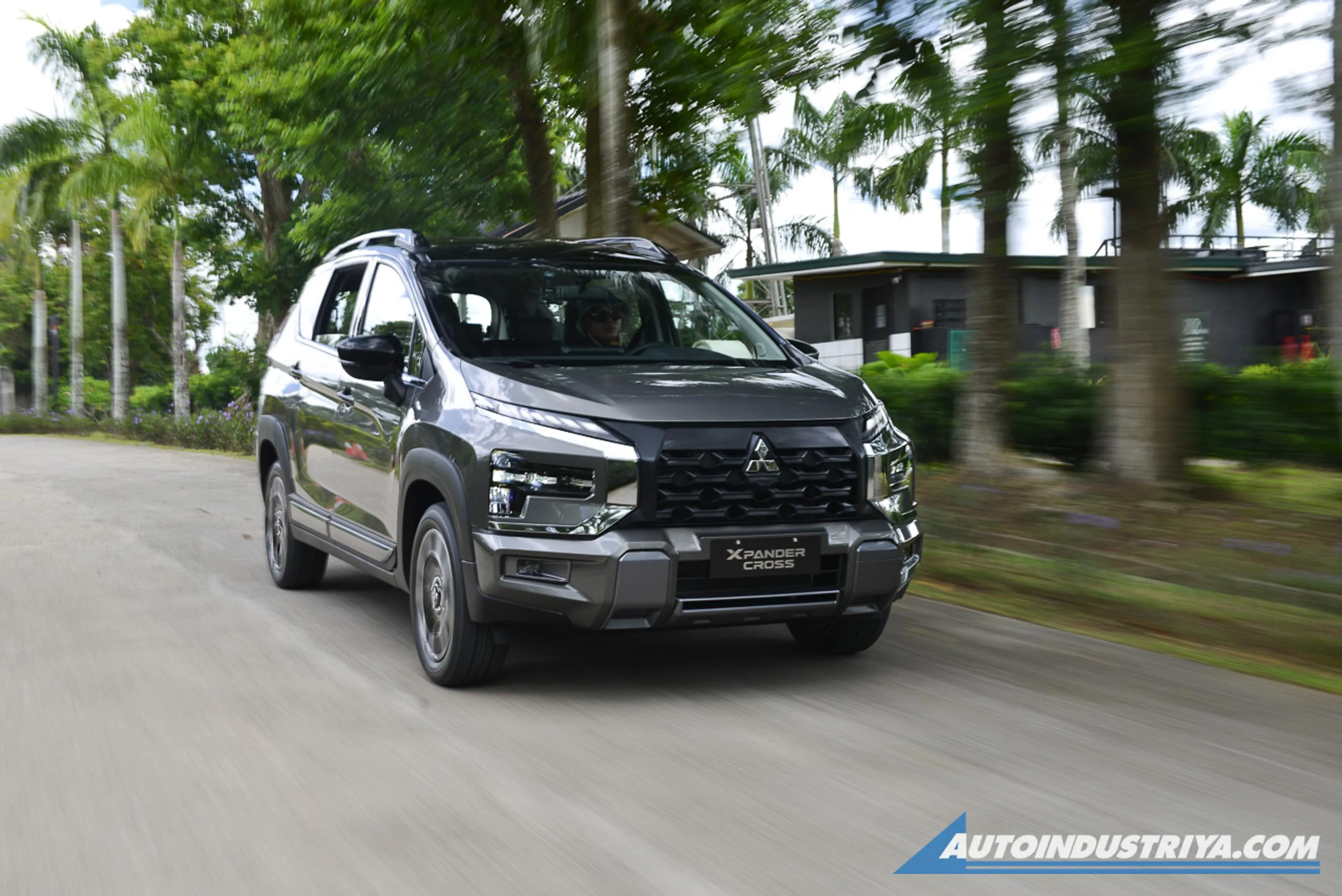 2026 Mitsubishi Xpander Cross