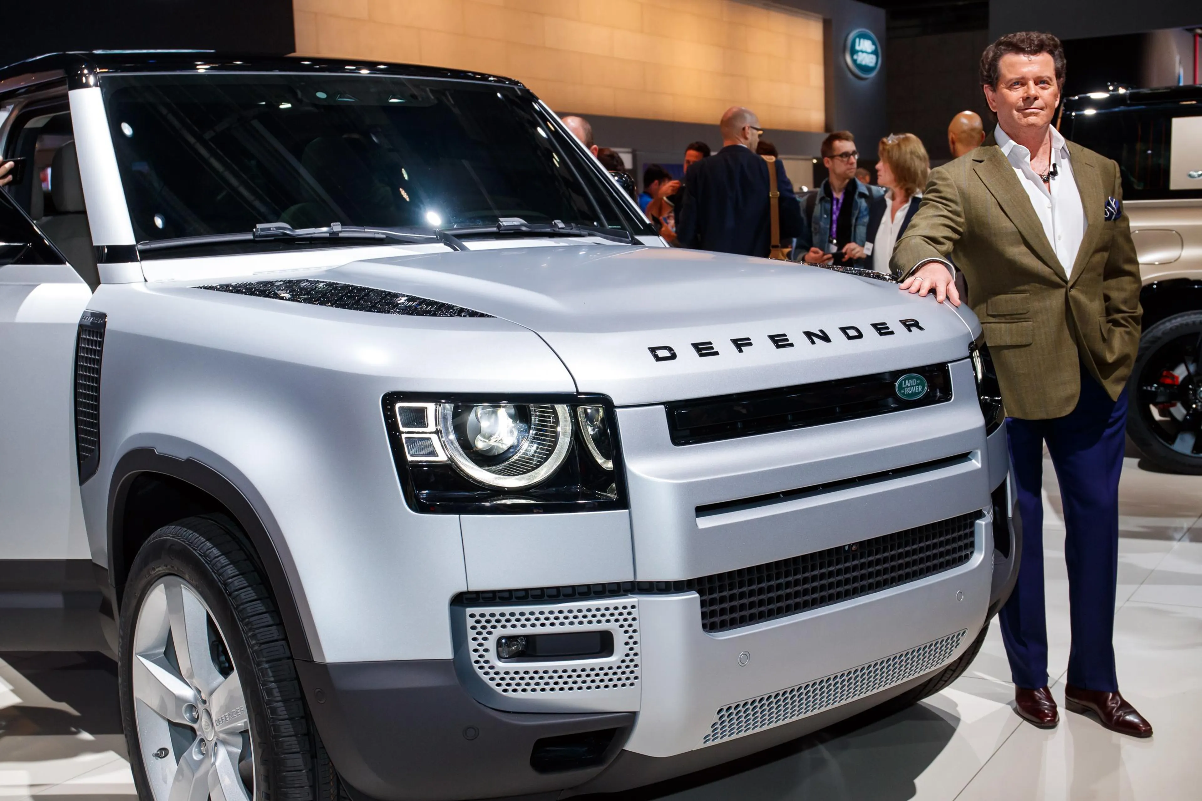 Report: JLR fires designer of the Land Rover Defender