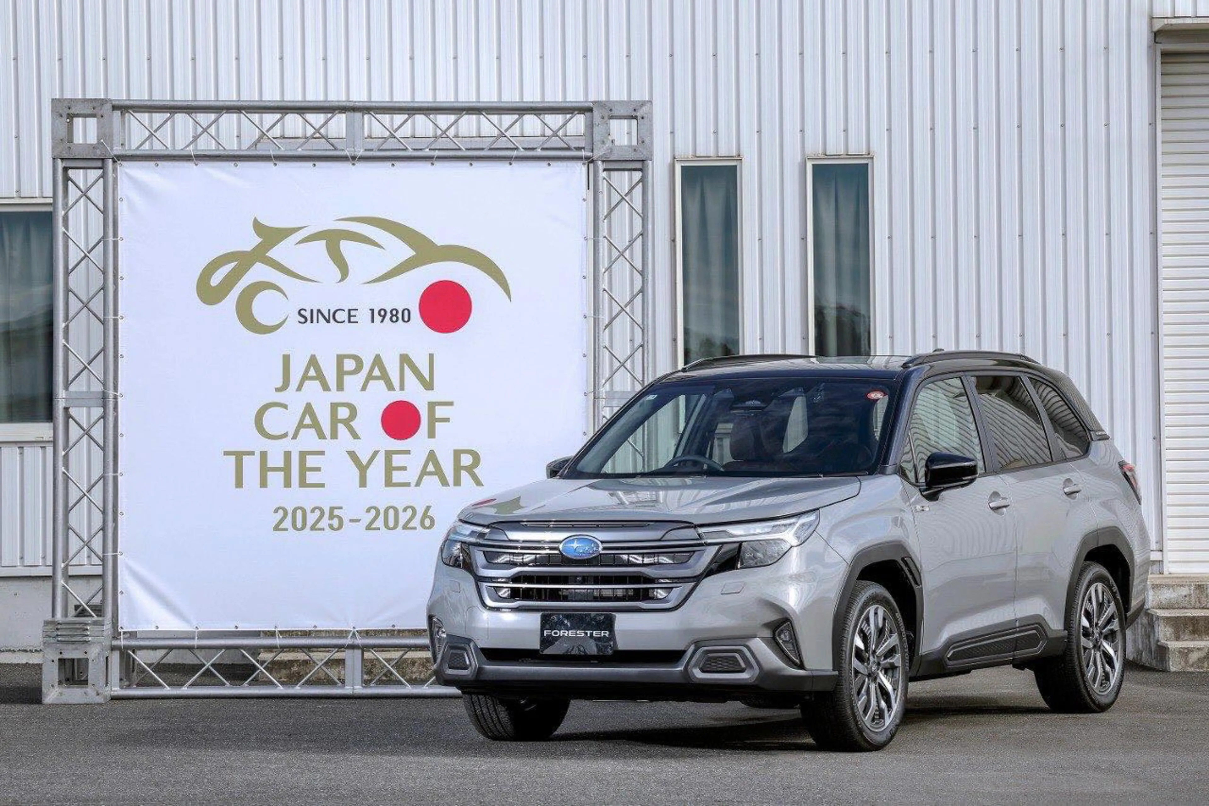 Subaru Forester e-Boxer hybrid is 2025-2026 Japan Car of the Year