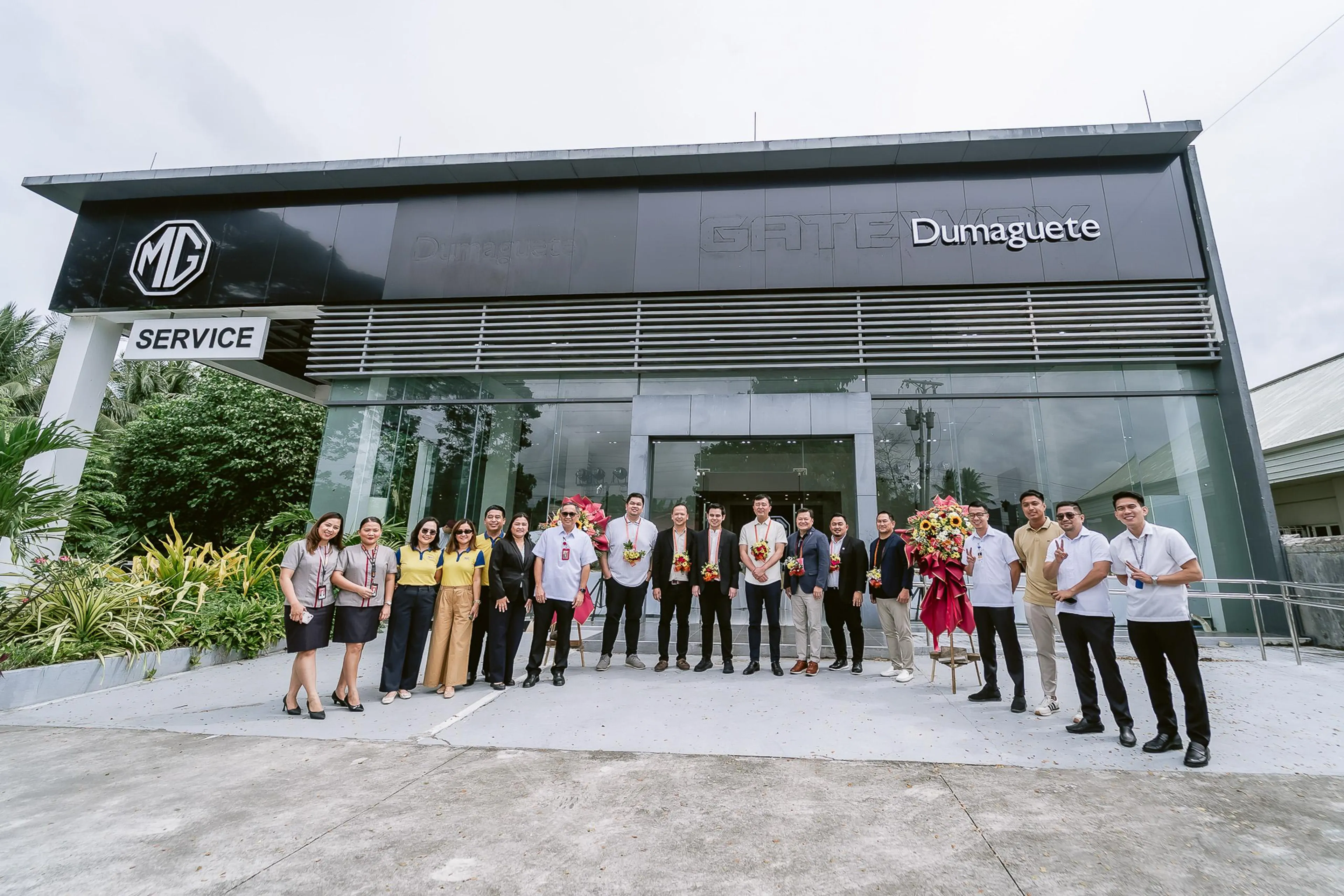 MG Motor PH, Gateway Group officially open MG Dumaguete