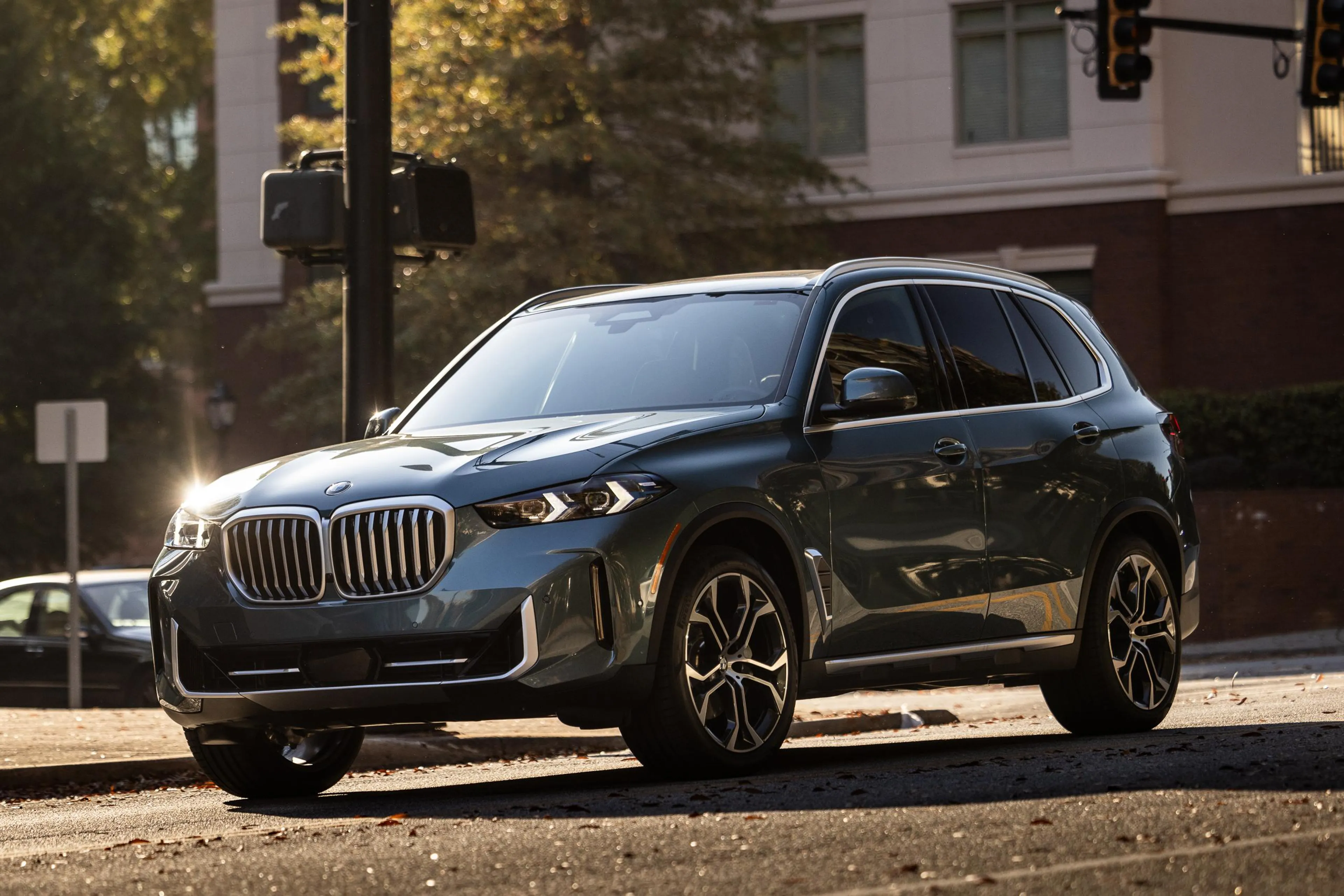 BMW X5 xDrive40i appears on DOE’s HEV list, PH launch soon?