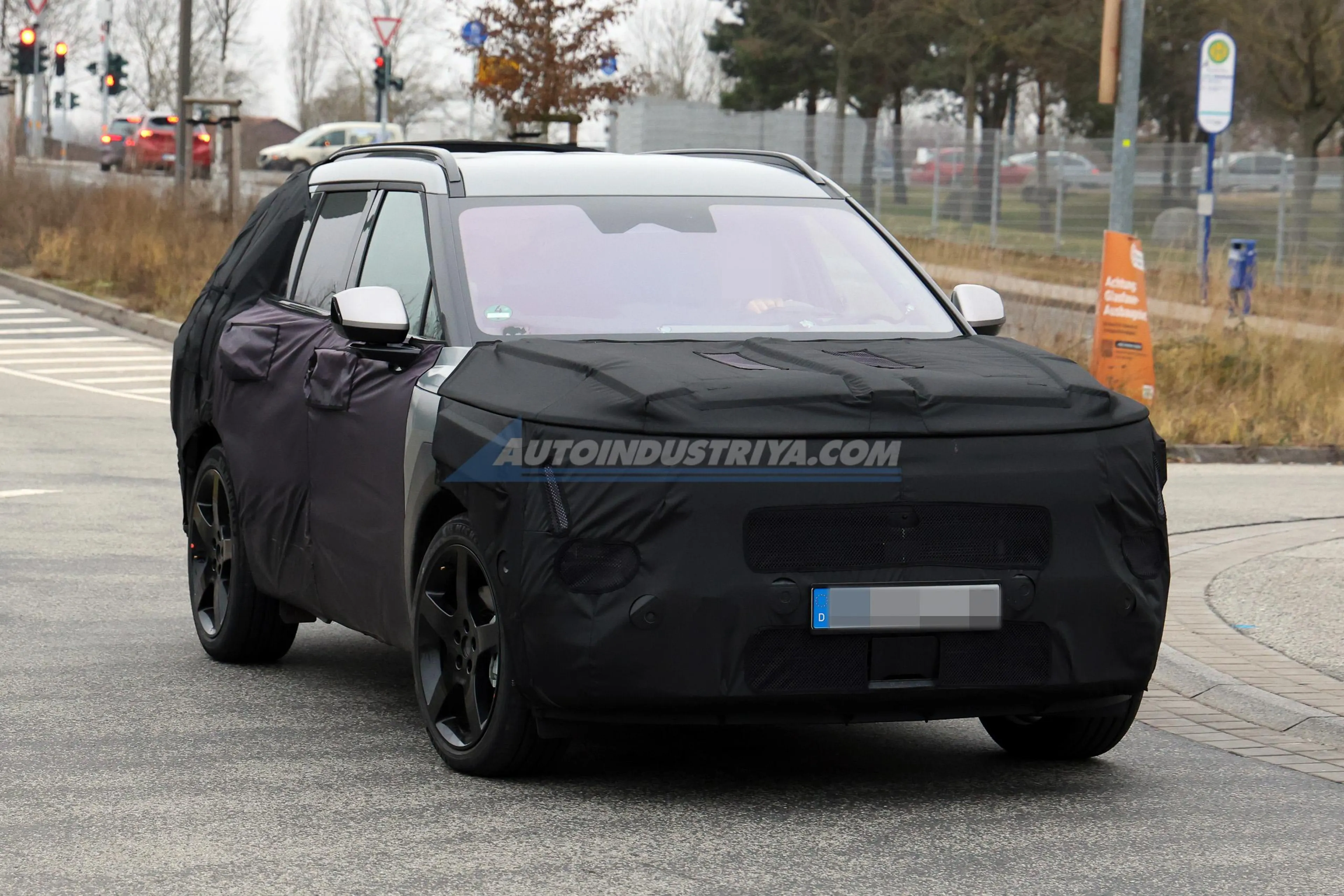 SPIED: All-new Hyundai Tucson spotted with Kona-like design