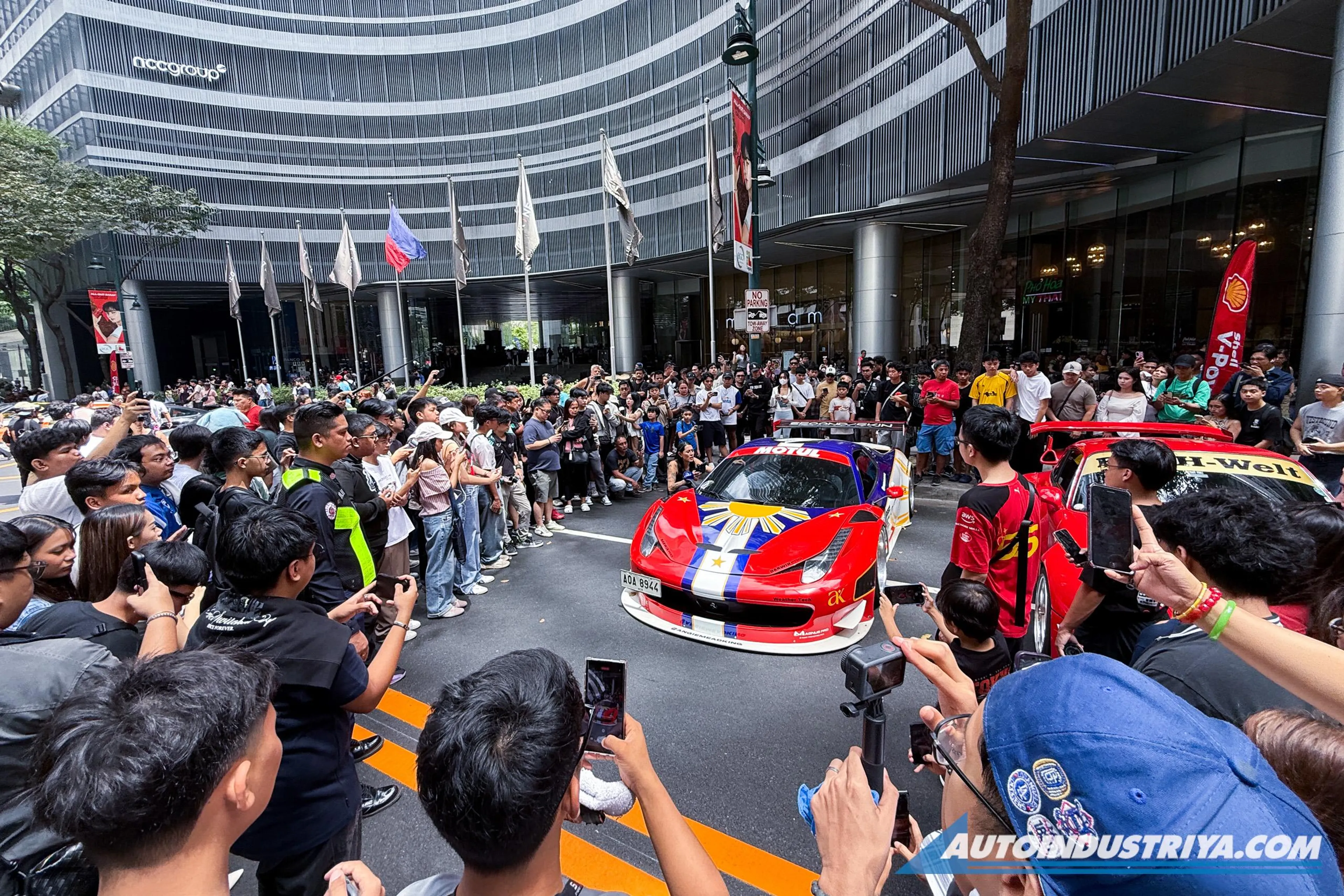 Sports Cars For a Cause 7 gathers over 400 cars in BGC