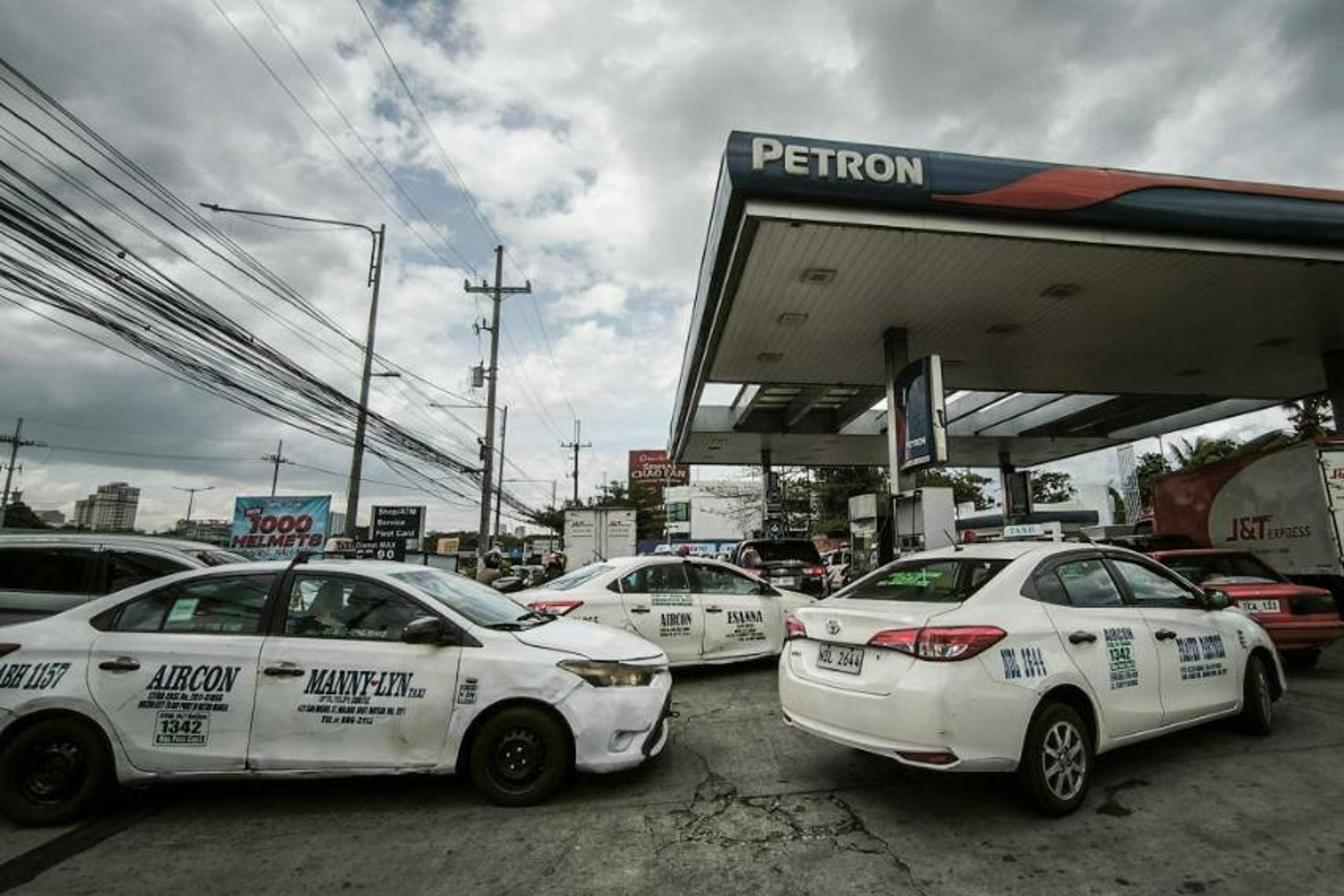 DOE: We have no power to control fuel prices under Oil Deregulation Law