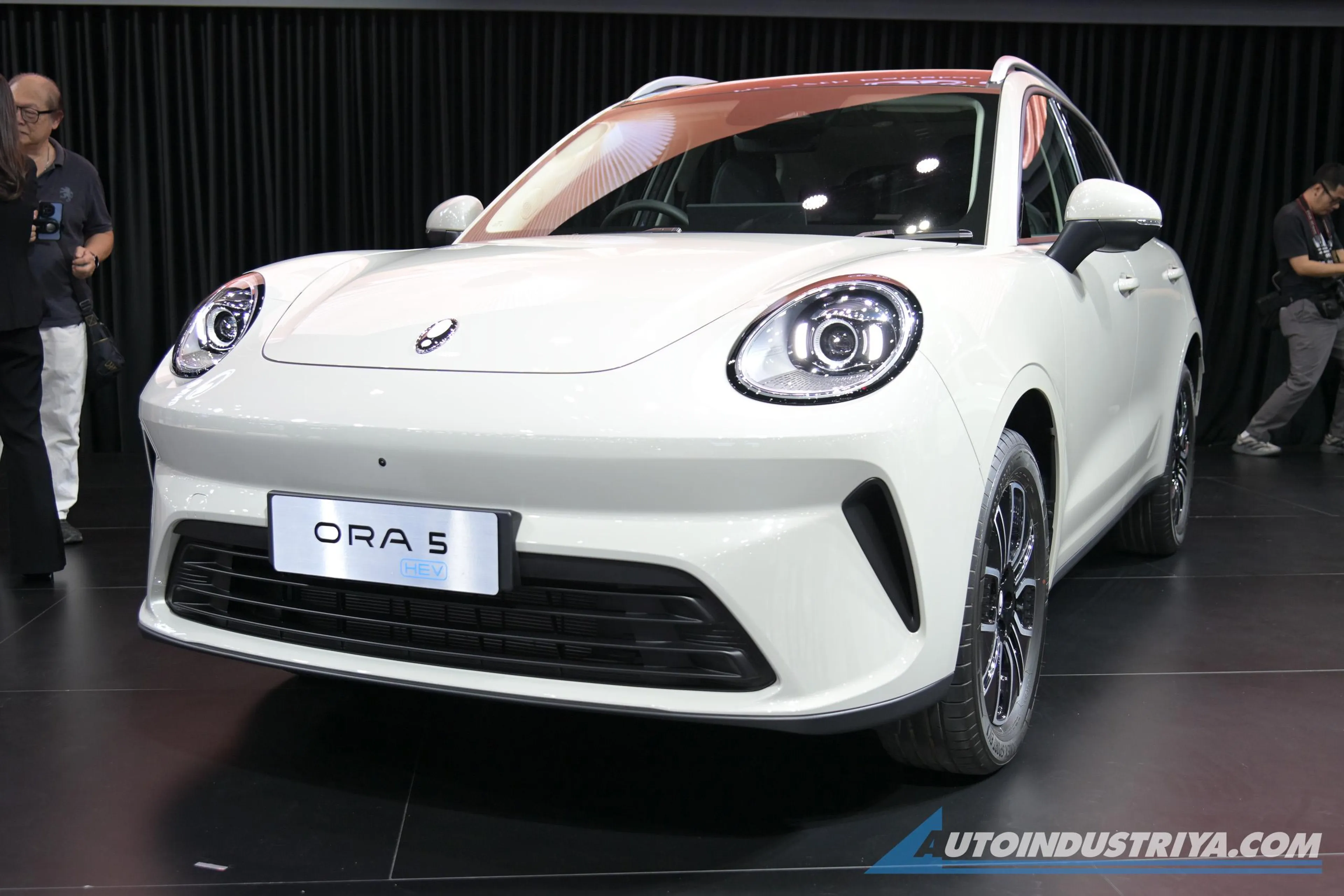 BIMS 2026: GWM Ora 5 HEV revealed with 223 PS, up to 1,000 km of range