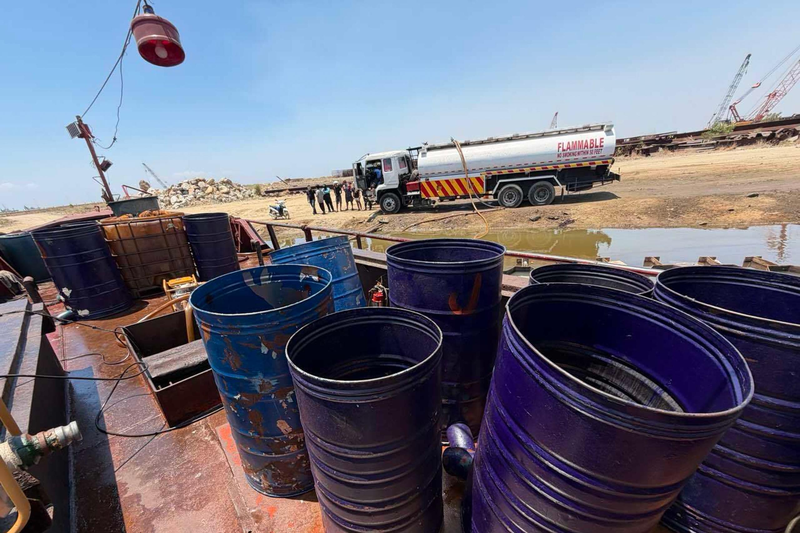 Almost PHP 10M worth of smuggled diesel seized in Navotas