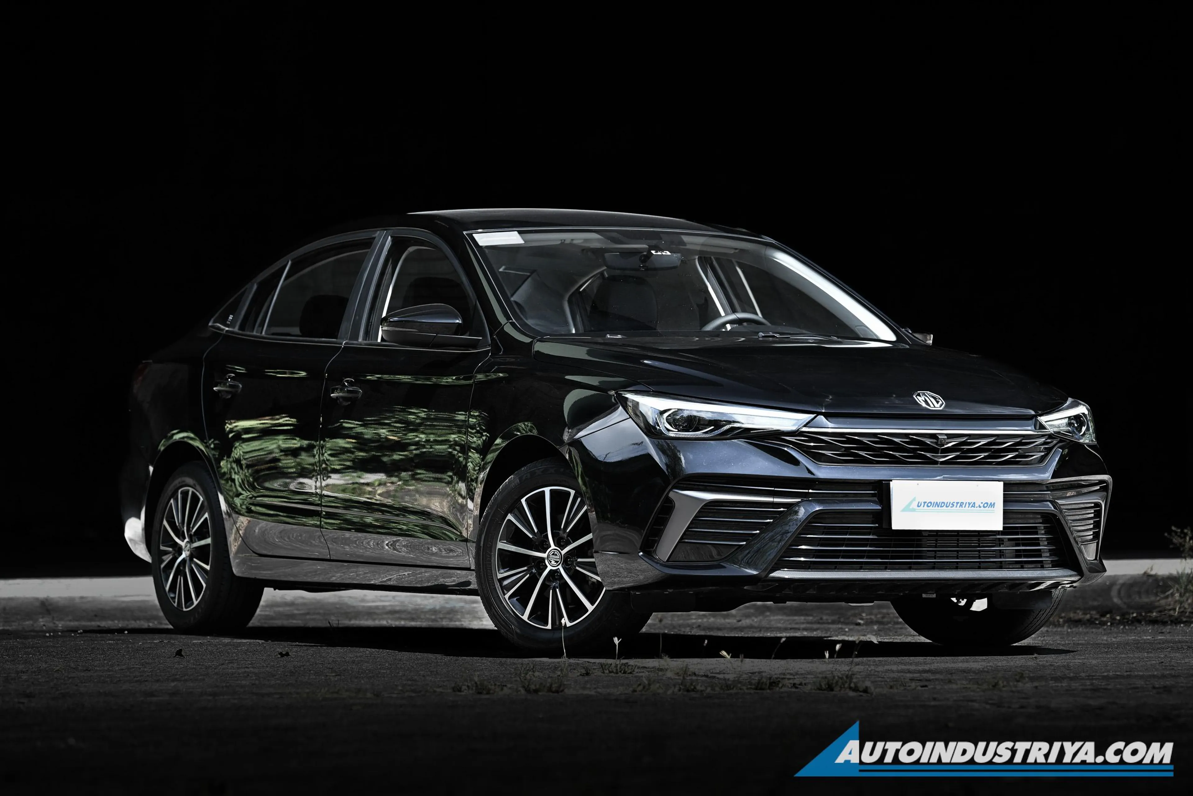 MIAS 2026: MG Motor PH launches refreshed MG5