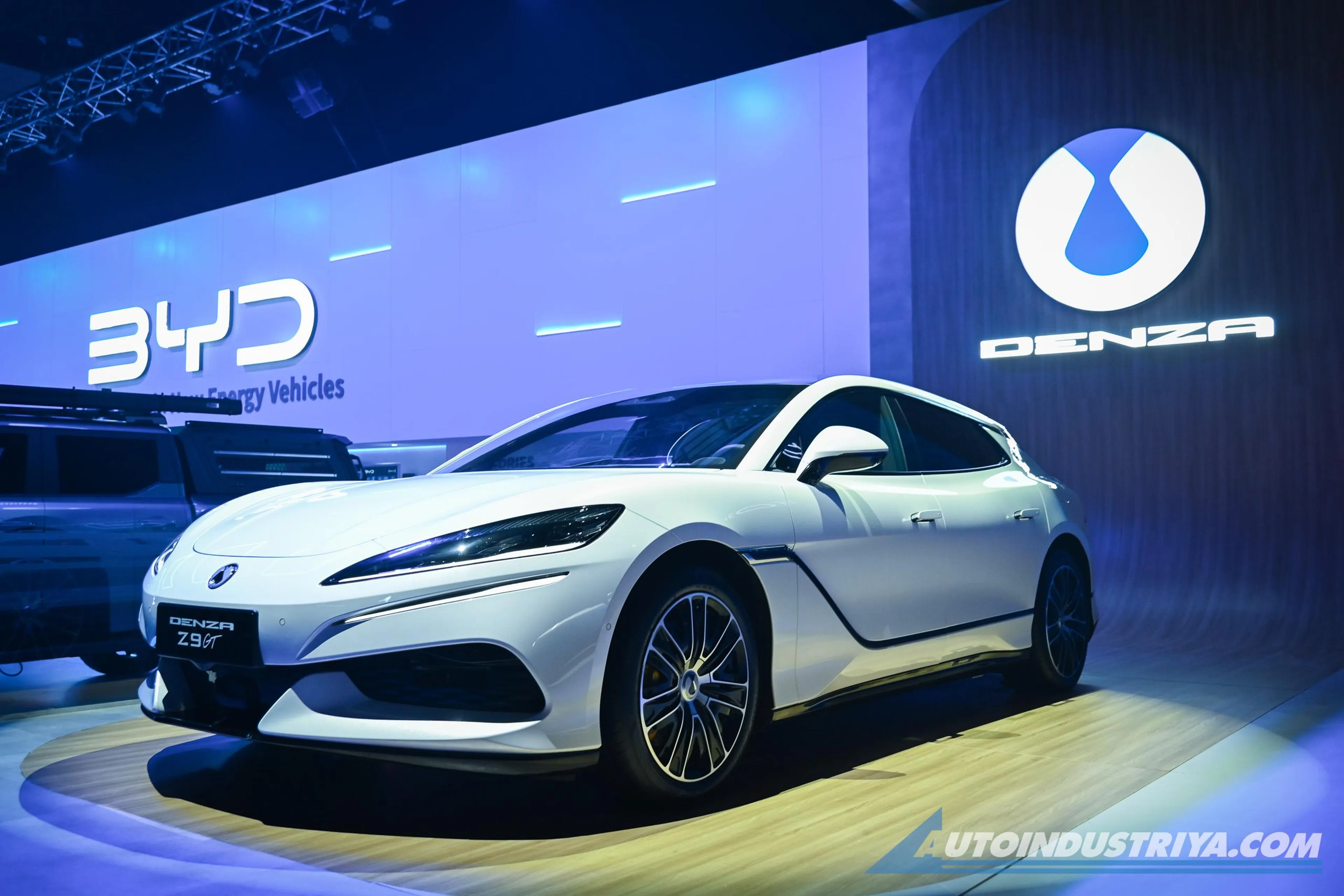 MIAS 2026: Denza PH makes first auto show debut with B8, D9, Z9 GT