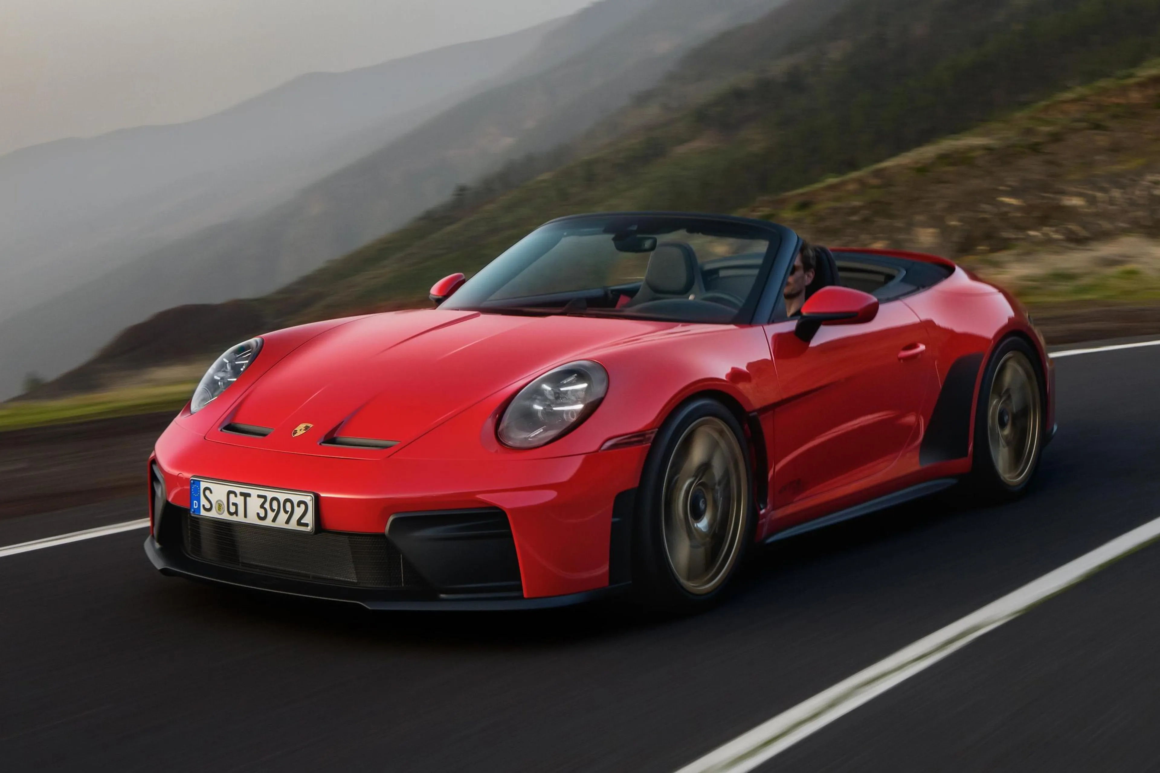 2027 Porsche 911 GT3 S/C is the 9000 rpm open-top sports car we desire