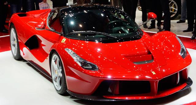 Geneva 2013: Ferrari takes the wraps off LaFerrari