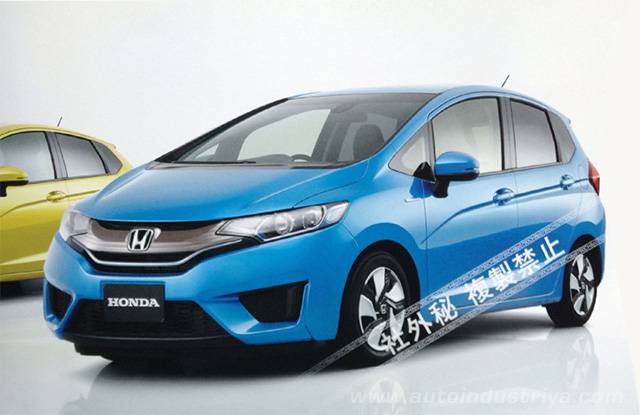 2014 Honda Jazz photos leaked