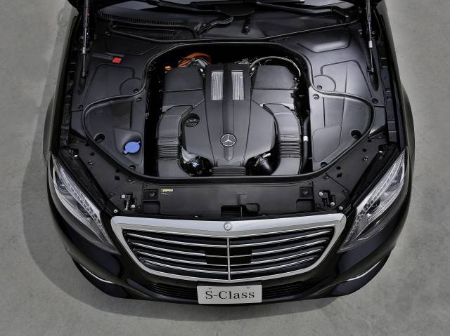 Frankfurt 2013 Preview: Mercedes-Benz S 500 Plug-In Hybrid makes early appearance