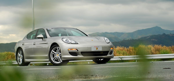 2011 Porsche Panamera