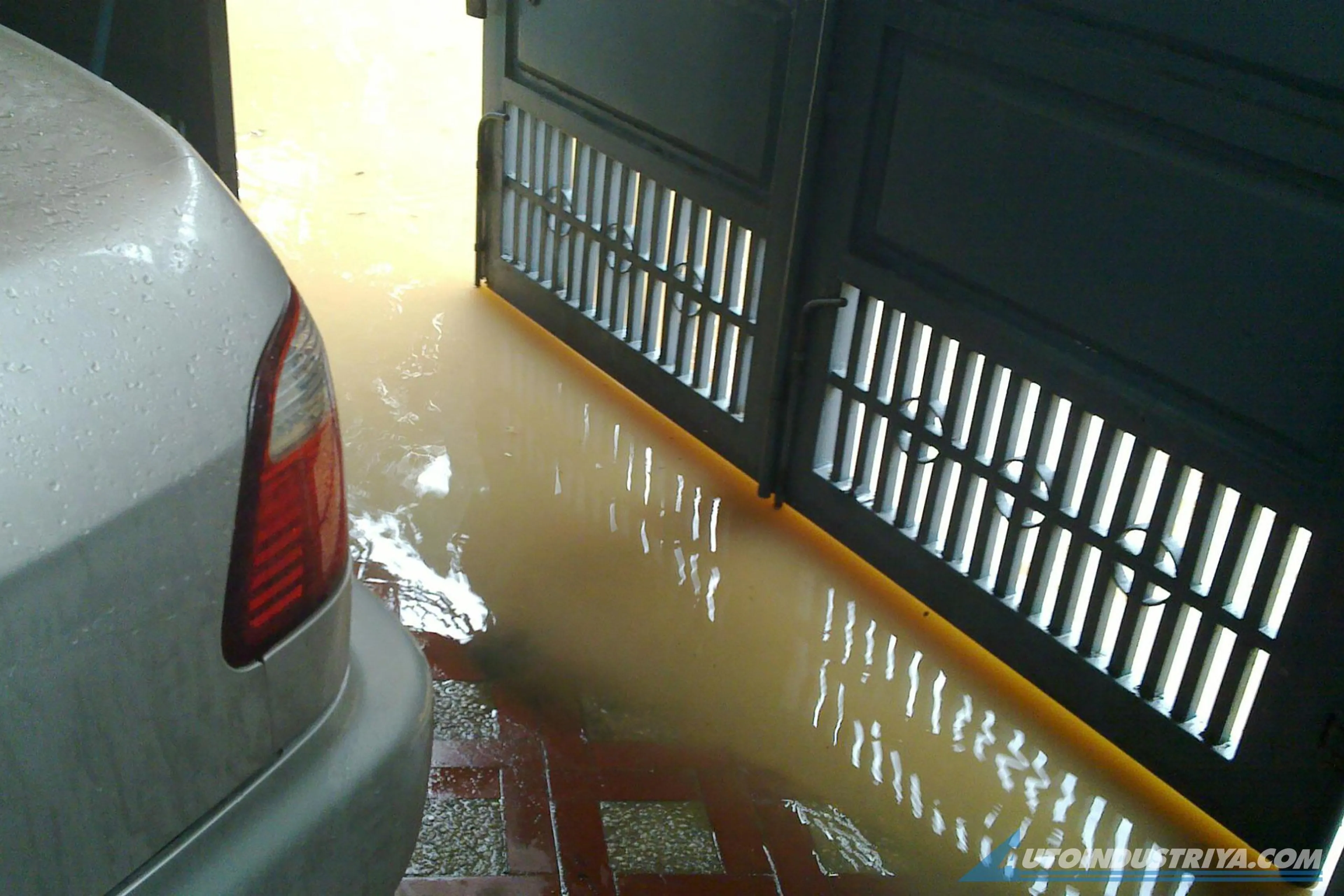 Flood prepping your car