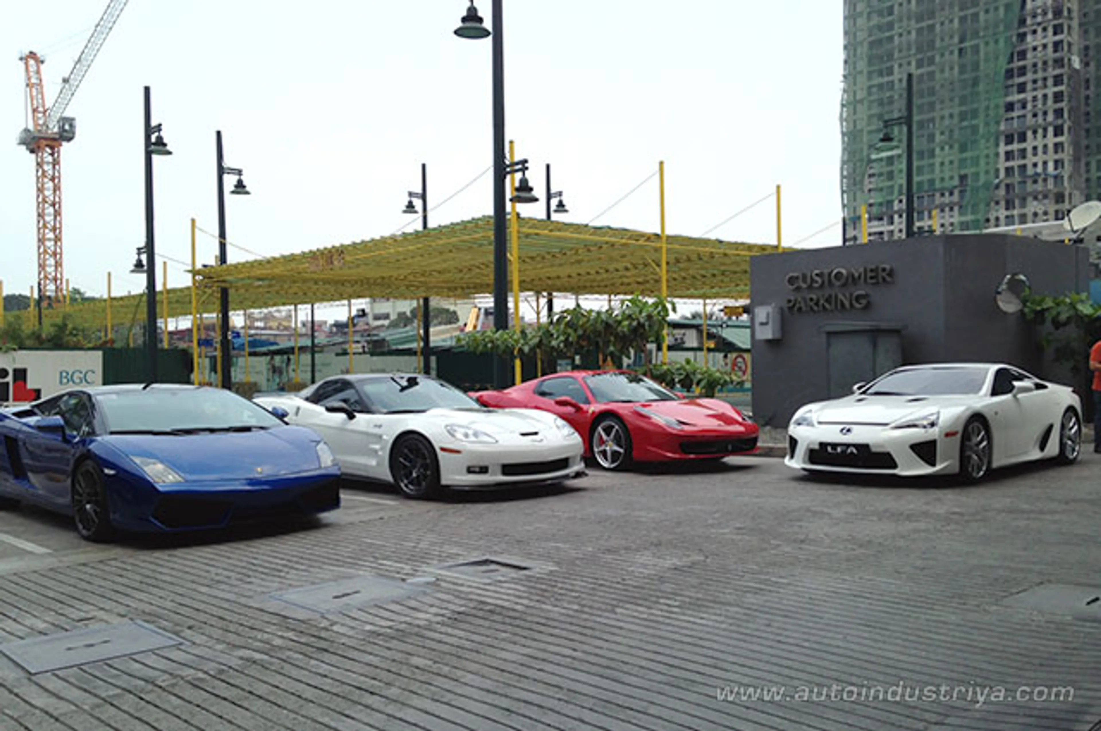 MMDA to allot a new exclusive lane for sports cars on EDSA