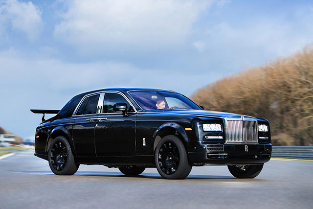 Rolls-Royce tests SUV drivetrain on Phantom mule