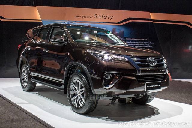 2016 Toyota Fortuner makes official global debut | AutoIndustriya