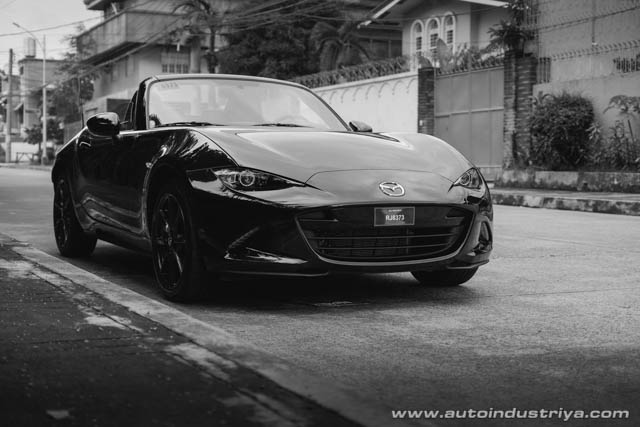 2015 Mazda MX-5 2.0L SkyActiv MT