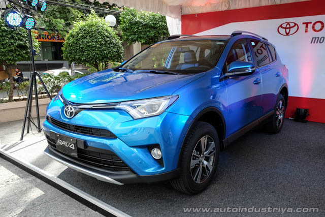 Toyota PH launches 2016 RAV4