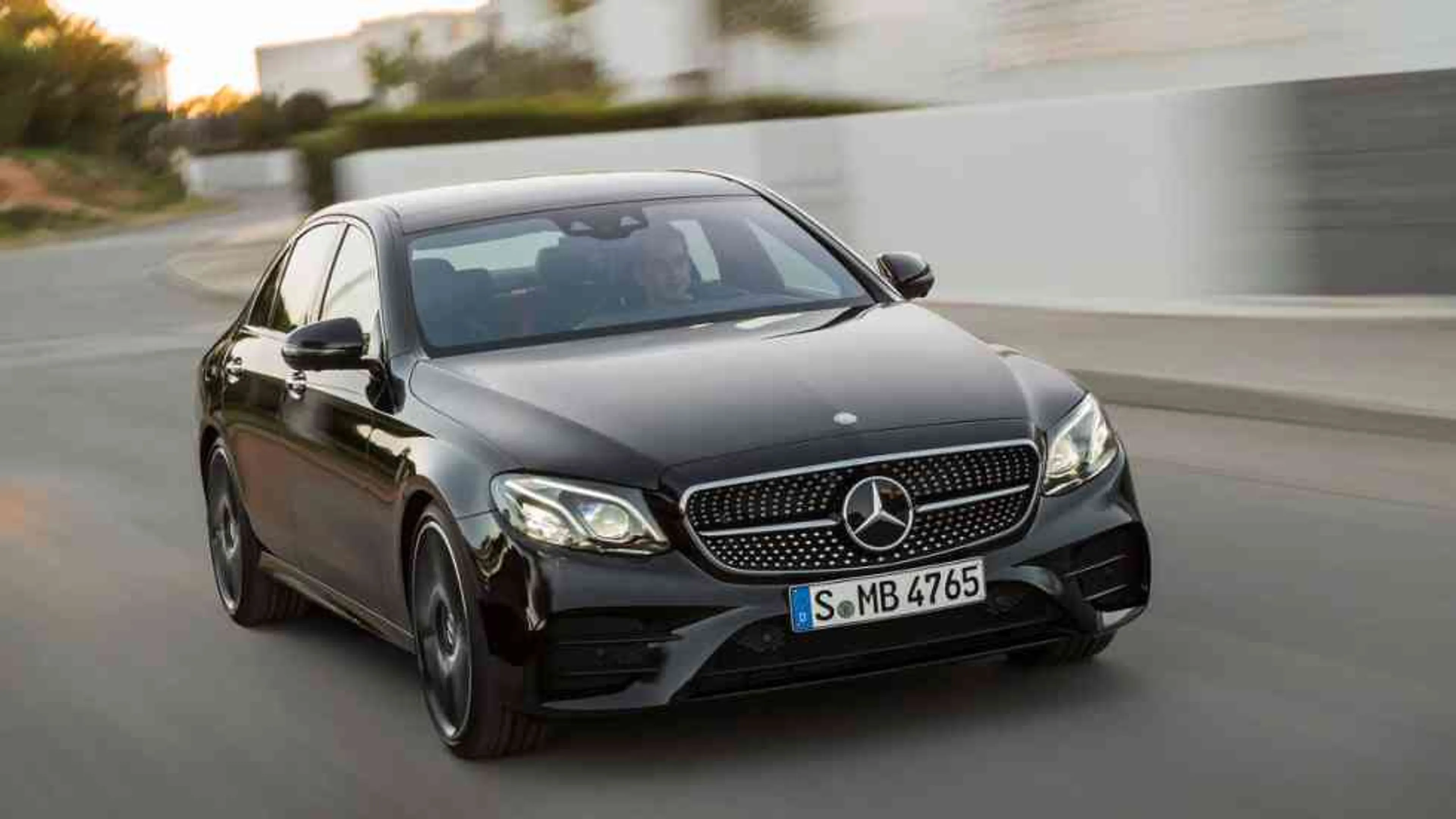 New York 2016 Preview: Mercedes-AMG E43 gets early reveal