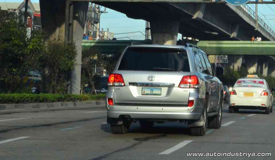MMDA backs bill versus issuance of number 8 plates to congressmen