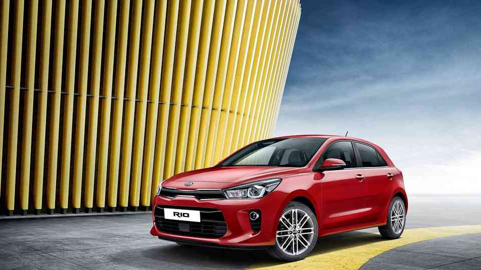 2017 Kia Rio breaks cover