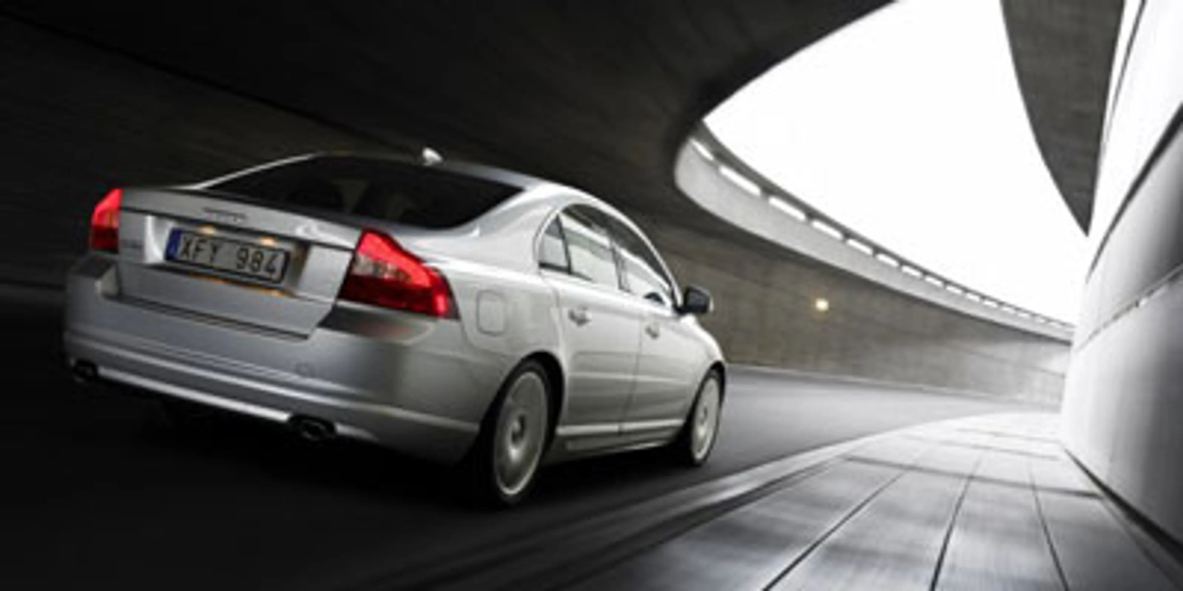 The New 2007 Volvo S80