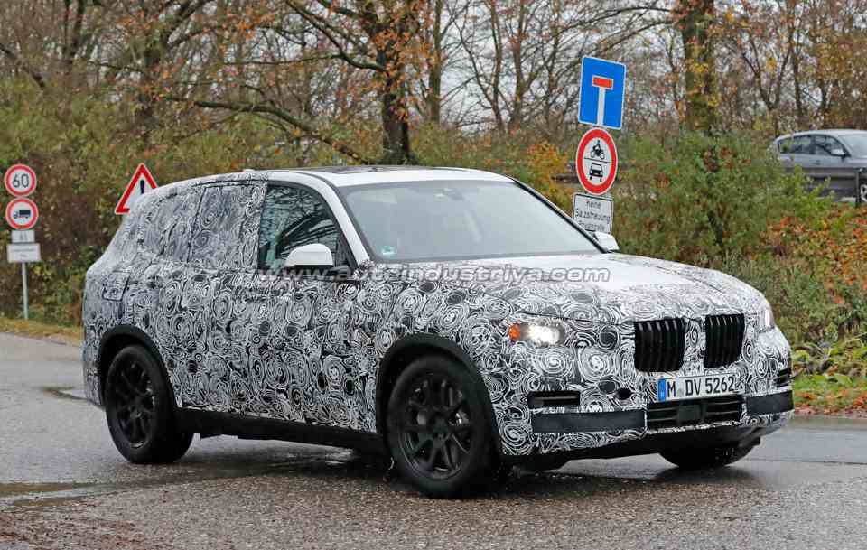 Spied: Next-gen BMW X5 hits the road